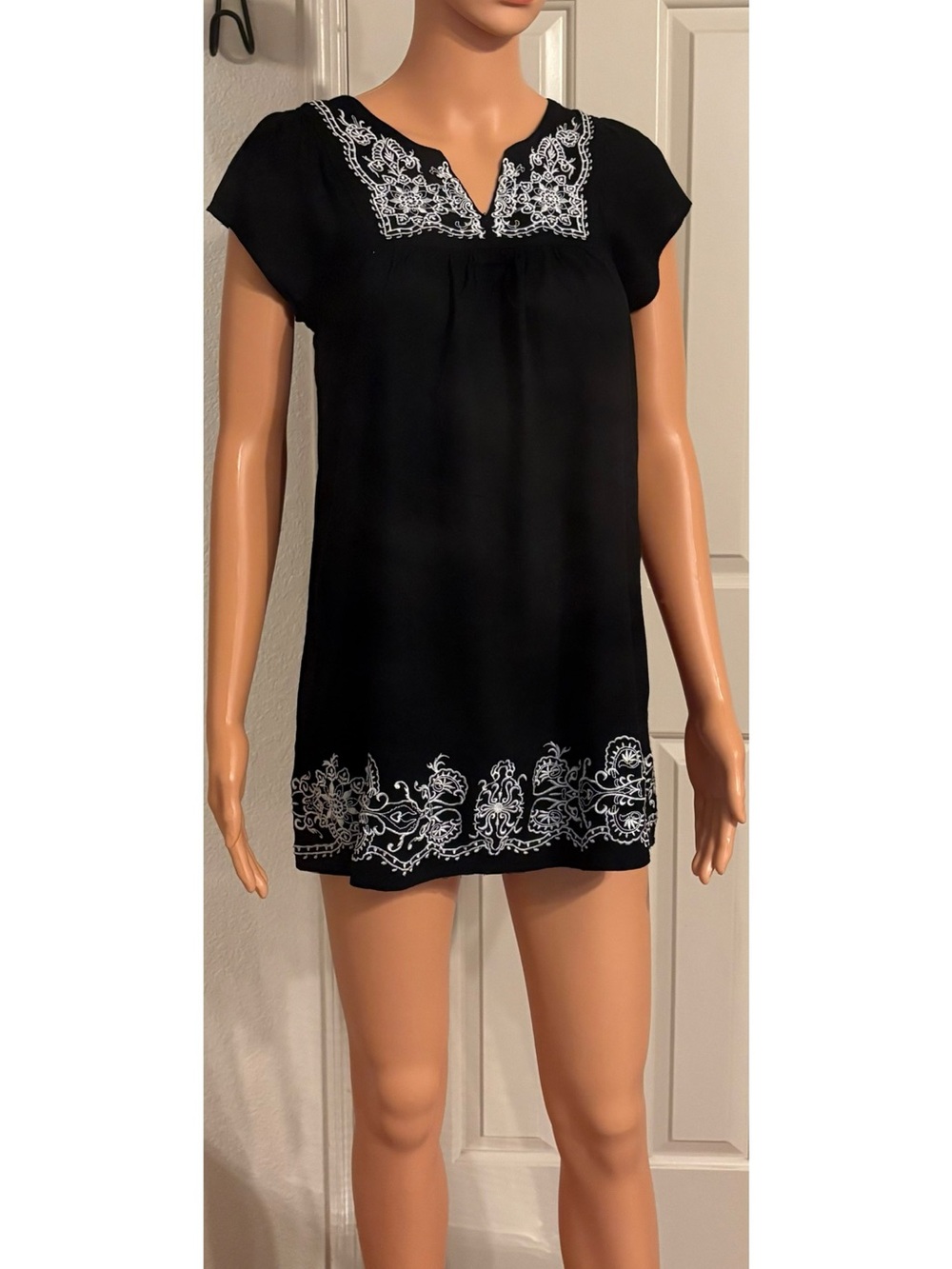 Forever 21 Black Dress with White Floral Embroidery